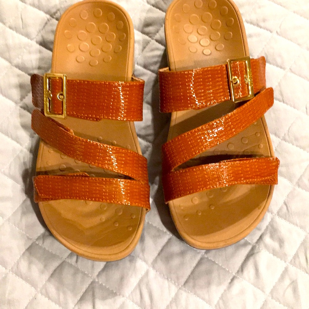 Vionic Brown Sz 7 Sandals